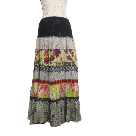Spencer Alexis Dresses & Skirts - Spencer Alexis Women's Multicolored Sz M
